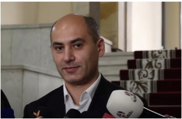 Мартун Григорян обратился к напряженной обстановке в Гюмри и возможным развитиям (видео)